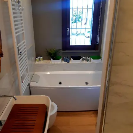 Lägenhet La Casa Sul Canale A Viareggio, Fra Mare E Toscana *
