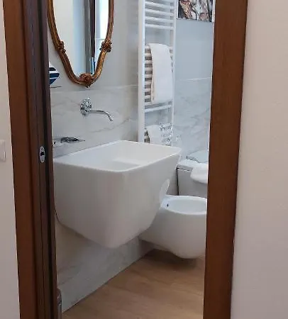 La Casa Sul Canale A Viareggio, Fra Mare E Toscana Apartment Viareggio